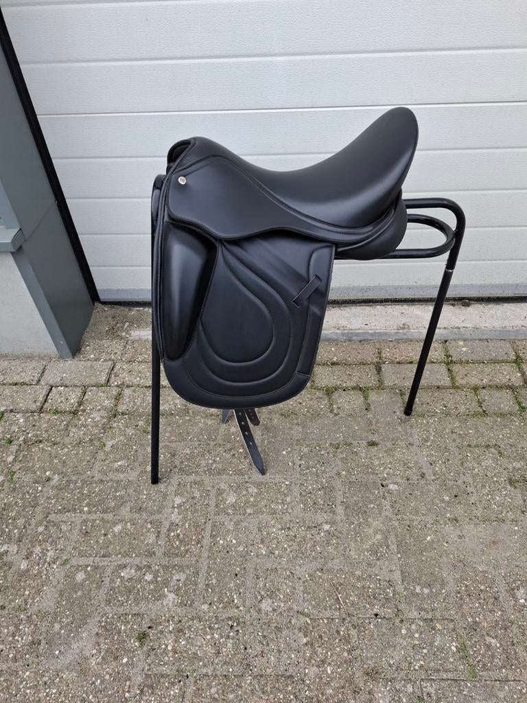 Premiere dressuur 17, Dressuur, Ophalen of Verzenden, Zo goed als nieuw