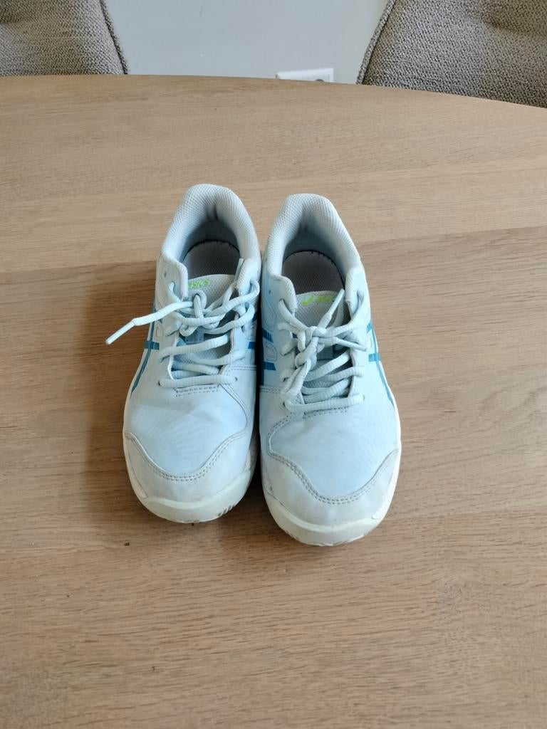 Asics tennisschoenen maat 35,5, Sport en Fitness, Tennis, Ophalen of Verzenden, Gebruikt, Schoenen, Overige merken