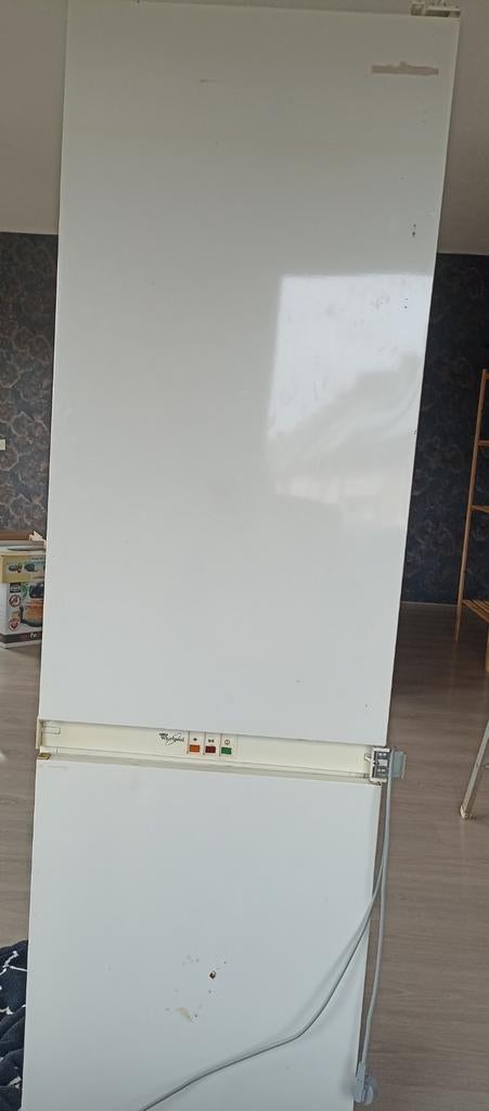 Gratis koel/vrieskast (tot morgen ophalen), Witgoed en Apparatuur, Koelkasten en IJskasten, Ophalen, Gebruikt, 200 liter of meer