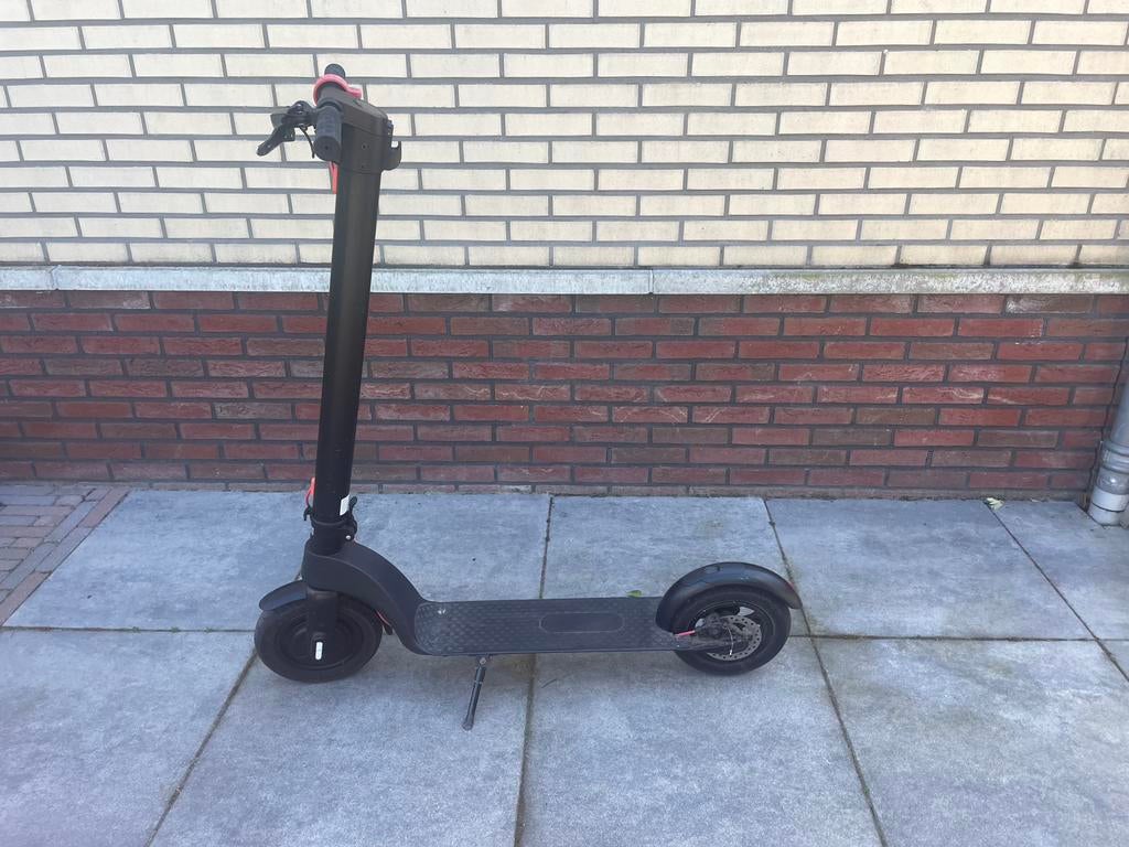 E-step X7 elecktrice step-25km/u inclusief lader, Fietsen en Brommers, Steps, Zo goed als nieuw, Elektrische step (E-scooter)