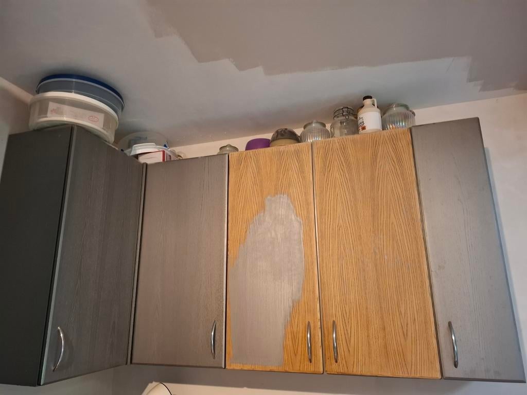 Keuken bovenkasten in een hoek gratis op te halen, Huis en Inrichting, Keuken | Keukenelementen, Ophalen, Gebruikt, 50 tot 100 cm