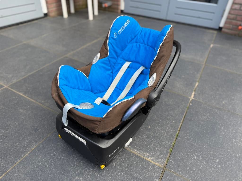 Maxi-Cosi autostoeltje met FamilyFix ISOFIX base, Ophalen, Gebruikt, Isofix, 0 t/m 13 kg