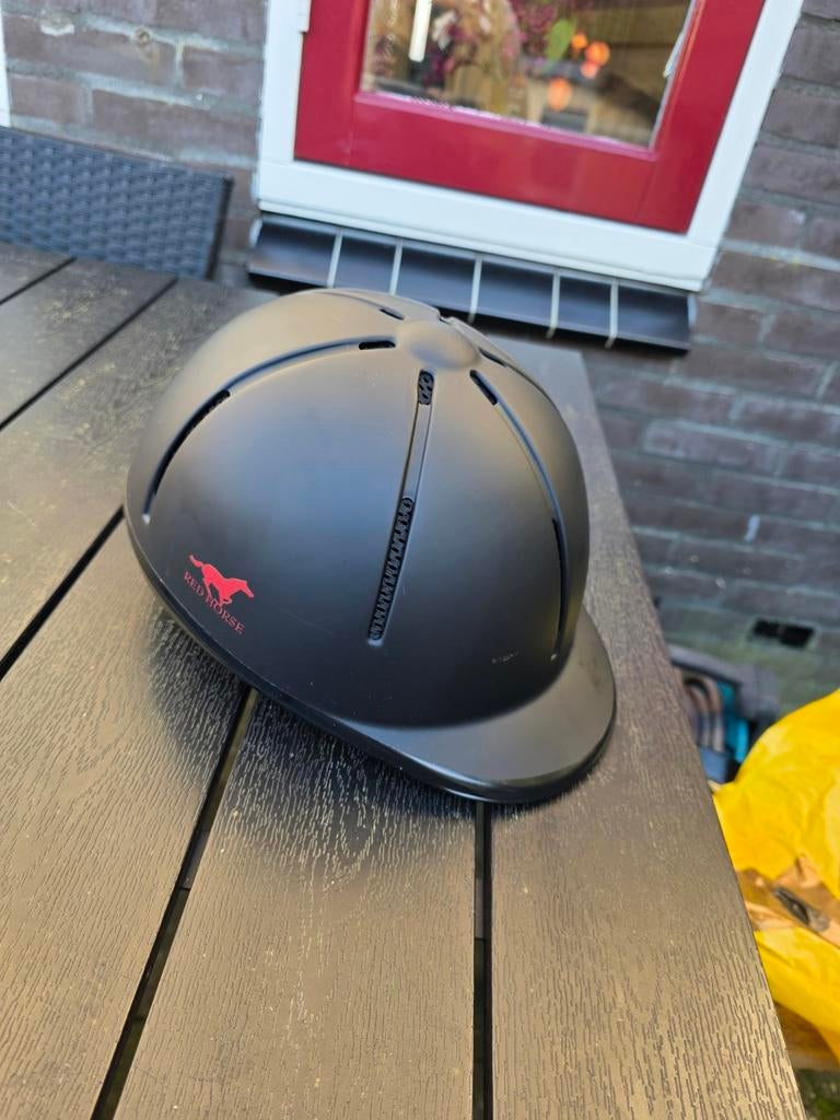 Red horse cap maat S/M, Ophalen, Kinderen, Dressuur, Zo goed als nieuw