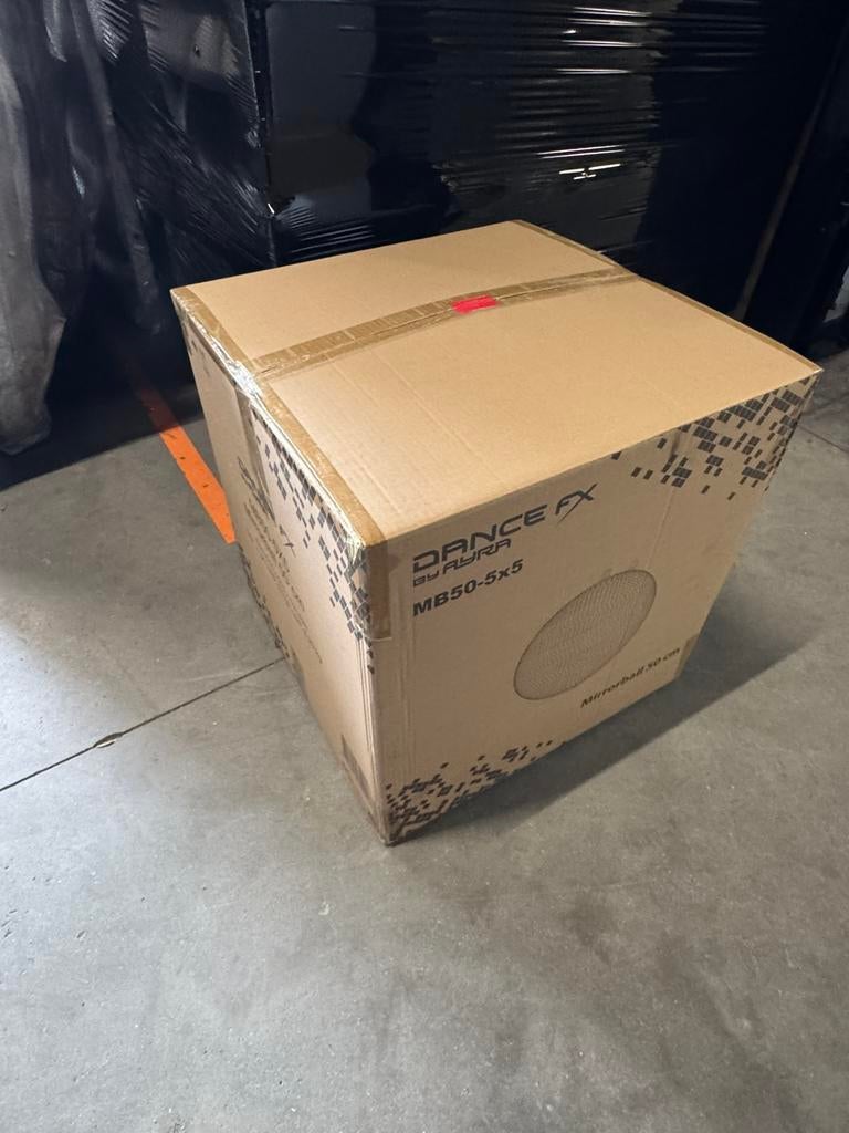 ✅ Spiegelbol 50cm (meerdere beschikbaar), Muziek en Instrumenten, Licht en Laser, Ophalen, Zo goed als nieuw, Discobol