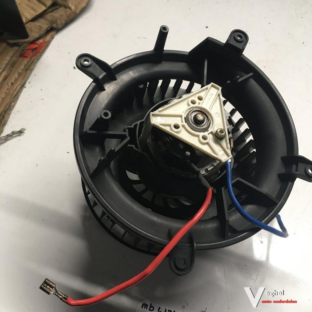 Mercedes W210 2001  sedan   2500062    Kachelmotor, Gebruikt, -, -, Ophalen of Verzenden