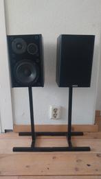 Yamaha NS-G3 luidsprekers met stands nette staat, Gebruikt, 60 tot 120 watt, Front, Rear of Stereo speakers, Ophalen