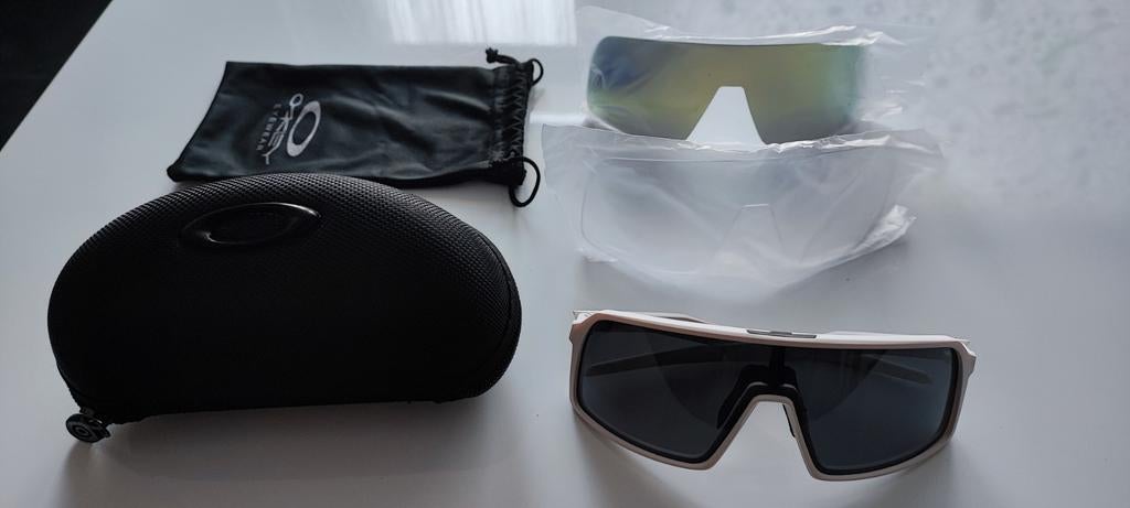 Oakley Sutro, Ophalen of Verzenden, Zo goed als nieuw, Oakley