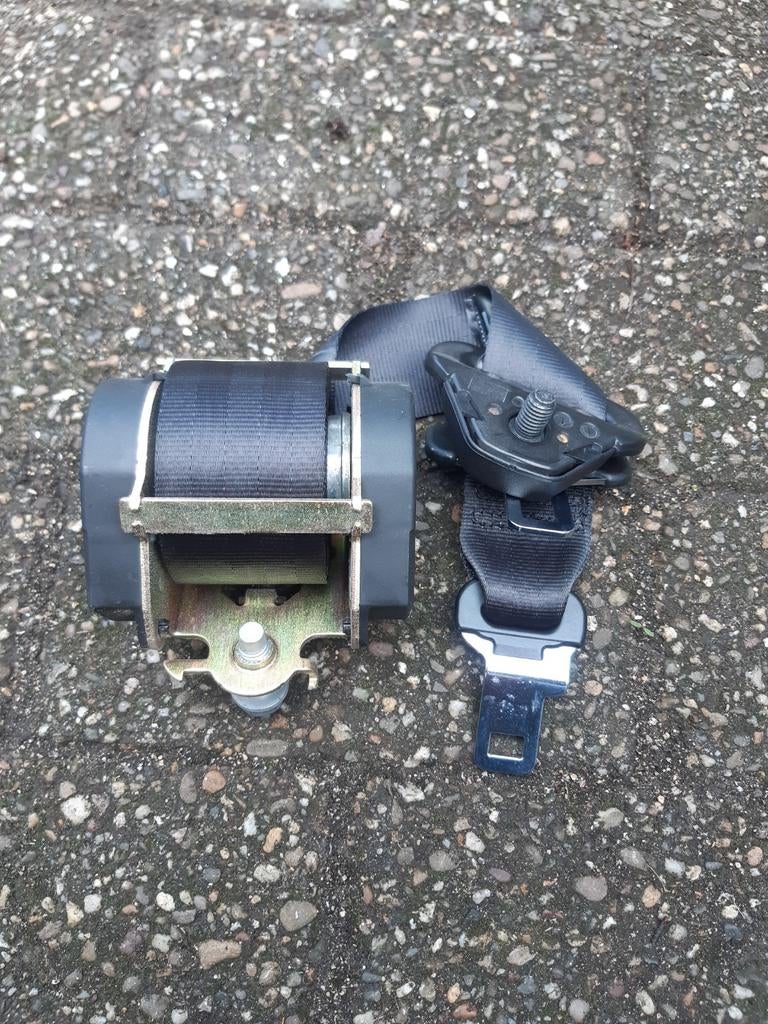 Gordel rechts achter 3e rij peugeot 307 sw, Auto-onderdelen, Interieur en Bekleding, Ophalen of Verzenden, Gebruikt, Peugeot