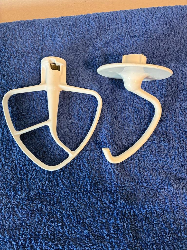 Kitchenaid  accessoires: platte menghaak en deeghaak, Witgoed en Apparatuur, Keukenmixers, Ophalen of Verzenden, Zo goed als nieuw