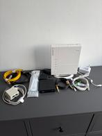 KPN Experia Box V10 Router en TV Ontvanger (Nieuw), Ophalen of Verzenden, Nieuw, Router met modem