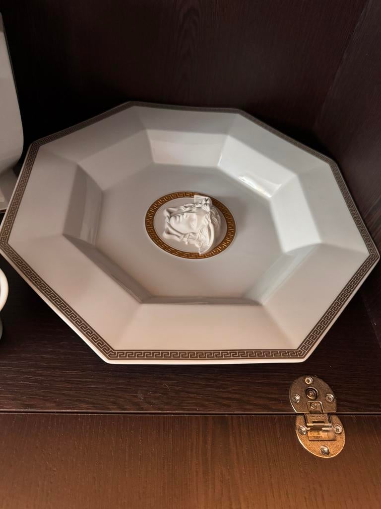 Schaal versace rosenthal gorgona, Antiek en Kunst, Antiek | Porselein, Ophalen of Verzenden