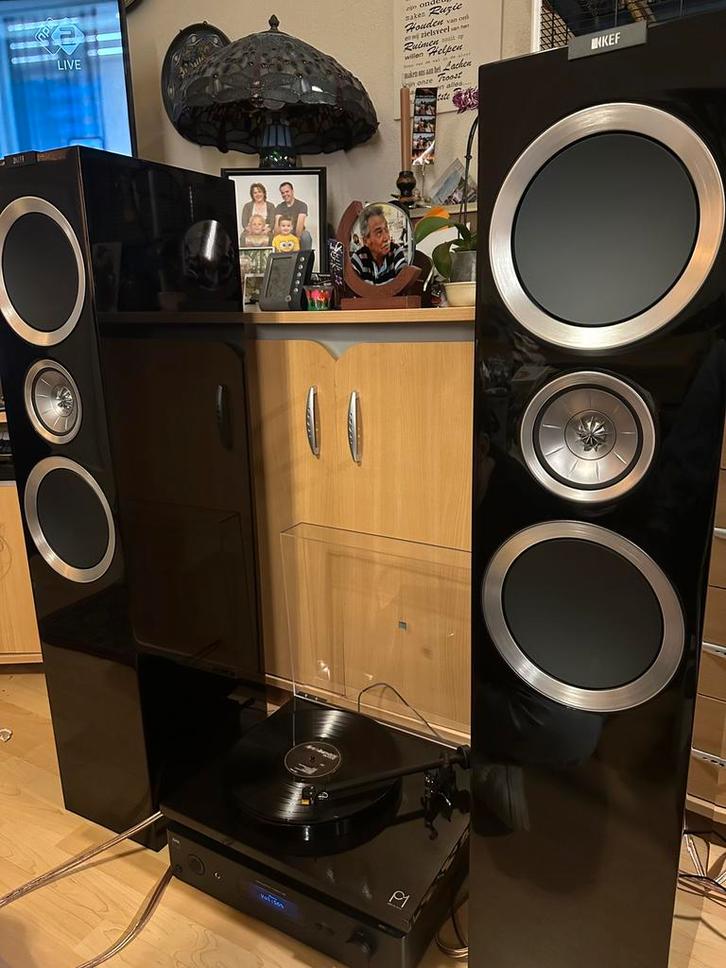 KEF R900 set zwart hoogglans in originele dozen., Audio, Tv en Foto, Luidsprekers, Zo goed als nieuw, Front, Rear of Stereo speakers