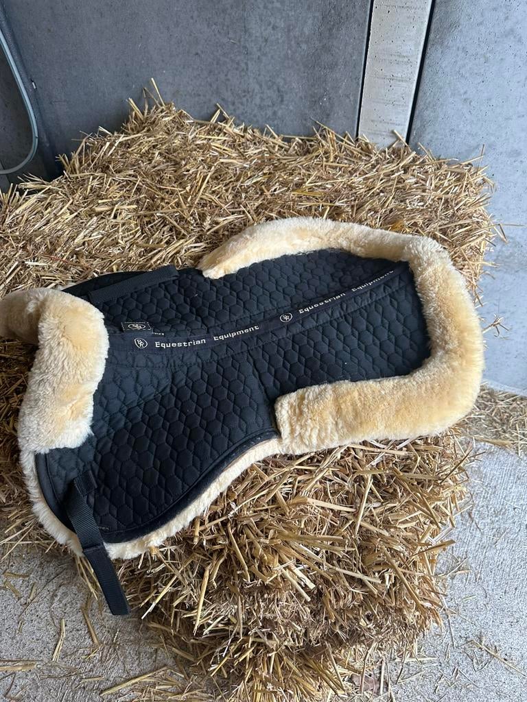 Onderlegger bont BR Xfull, Dieren en Toebehoren, Paarden en Pony's | Dekens en Dekjes, Ophalen, Extra Full (XL), Zadelpad, Gebruikt