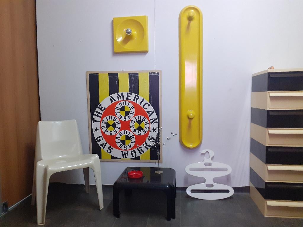 Schönbuch wandkapstok en lamp geel jaren 70 design space age, Huis en Inrichting, Wandkapstok, Kunststof, Gebruikt, ?