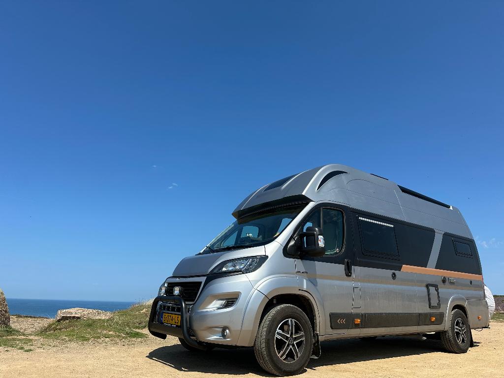 Buscamper Globe Traveller Voyager Z, Buscamper of Camperbus, Ringverwarming, Gaslek-detector, 6 tot 7 meter