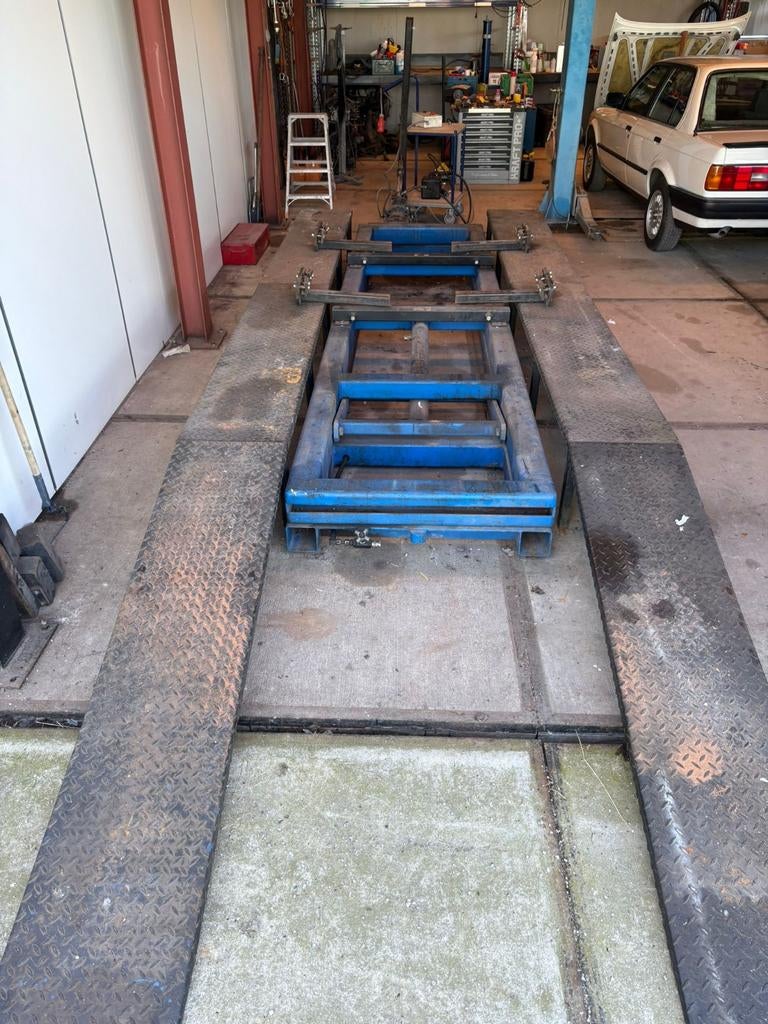 Trekbank compleet met lift., Auto diversen, Ophalen