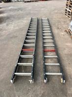 2x Altrex trappen met 16 tredes. 1x enkel trap en 1x dubbel, Doe-het-zelf en Verbouw, Ladders en Trappen, Ophalen, Gebruikt, Trap