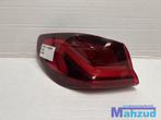 BMW 1 SERIE F40 hatchback Links buiten achterlicht 2019+, Auto-onderdelen, Verlichting, Petuelring 130
80788  Munich, DE, Gebruikt