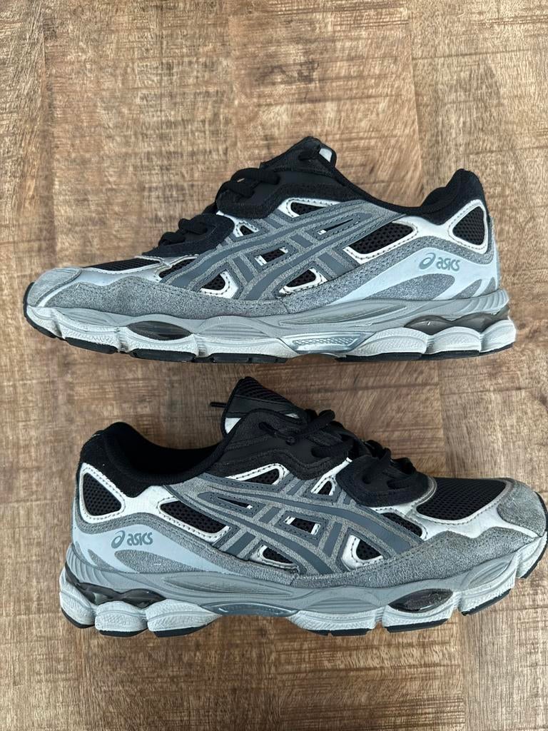 ASICS Gel-NYC Black Fjord Grey maat 41,5, Sport en Fitness, Korfbal, Ophalen of Verzenden, Zo goed als nieuw, Schoenen