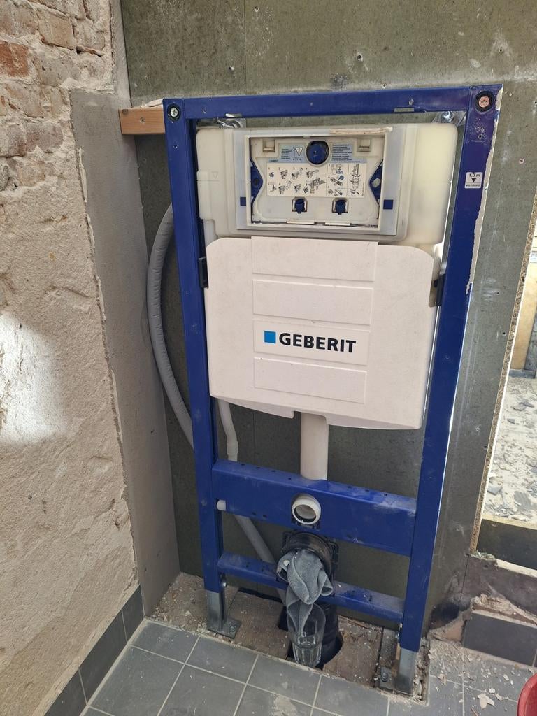 Geberit Duofix Sigma 12 cm inbouwreservoir UP320, Ophalen of Verzenden, Gebruikt, Toilet