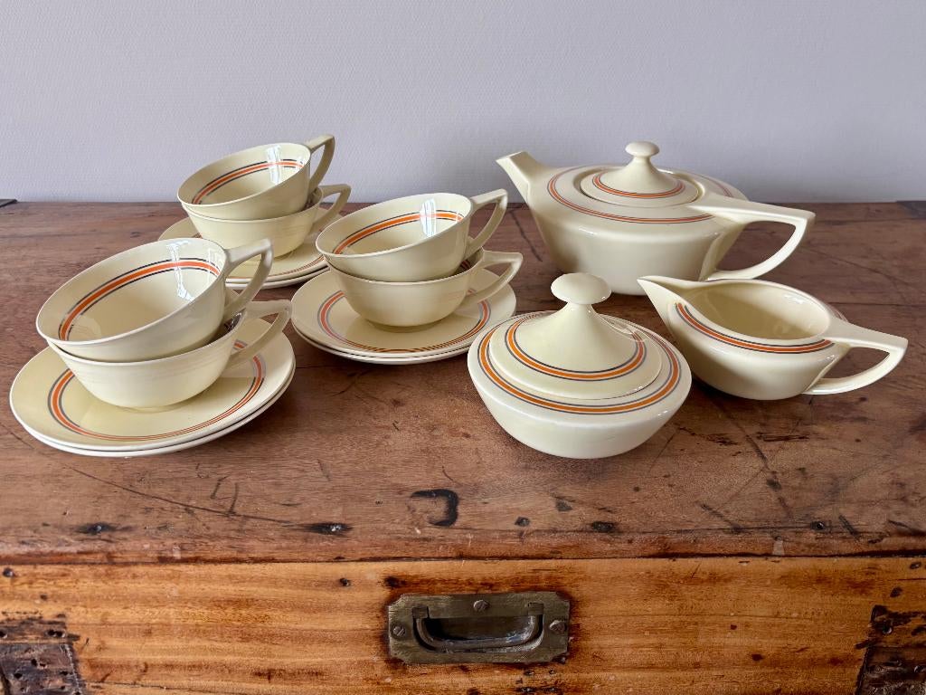 Servies Petrus Regout - Vorm Ineke - Complete Set, Antiek en Kunst, Antiek | Servies compleet, Ophalen of Verzenden