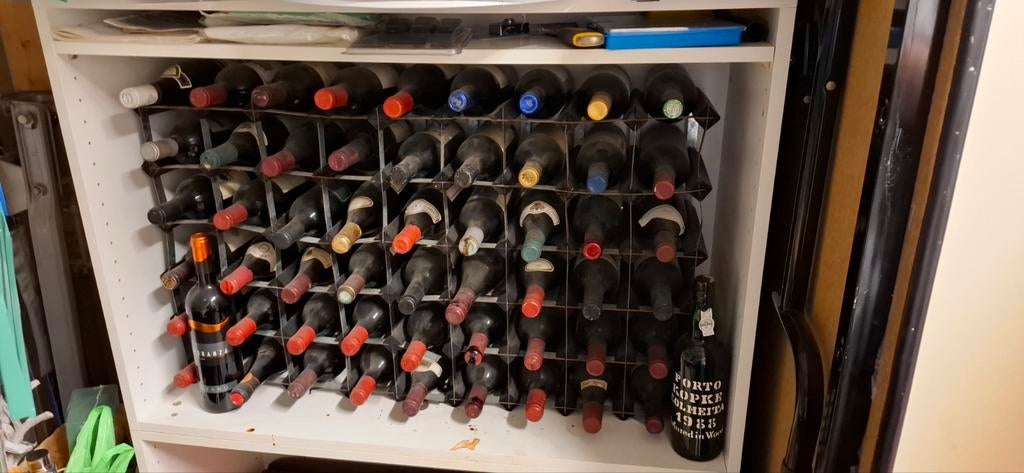 54 flessen wijn 1979/1994 en 1 fles Port 1989, Ophalen, Overige gebieden, Port
