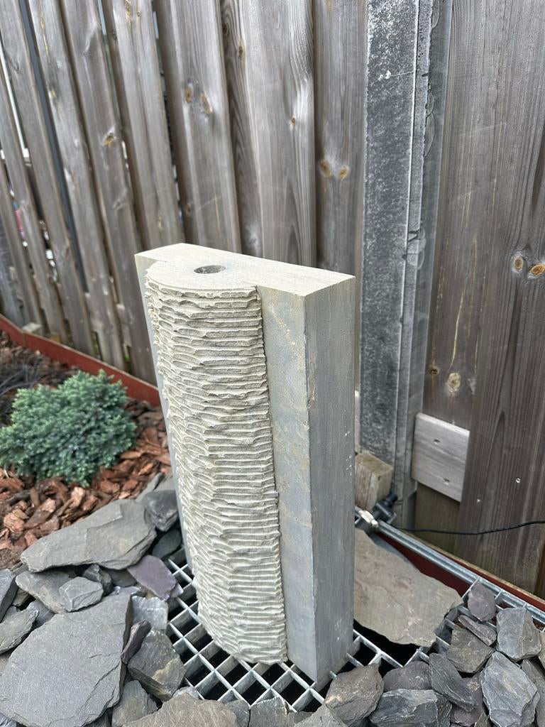 Modern natuurstenen waterornament, Ophalen, Gebruikt, Graniet, Waterornament