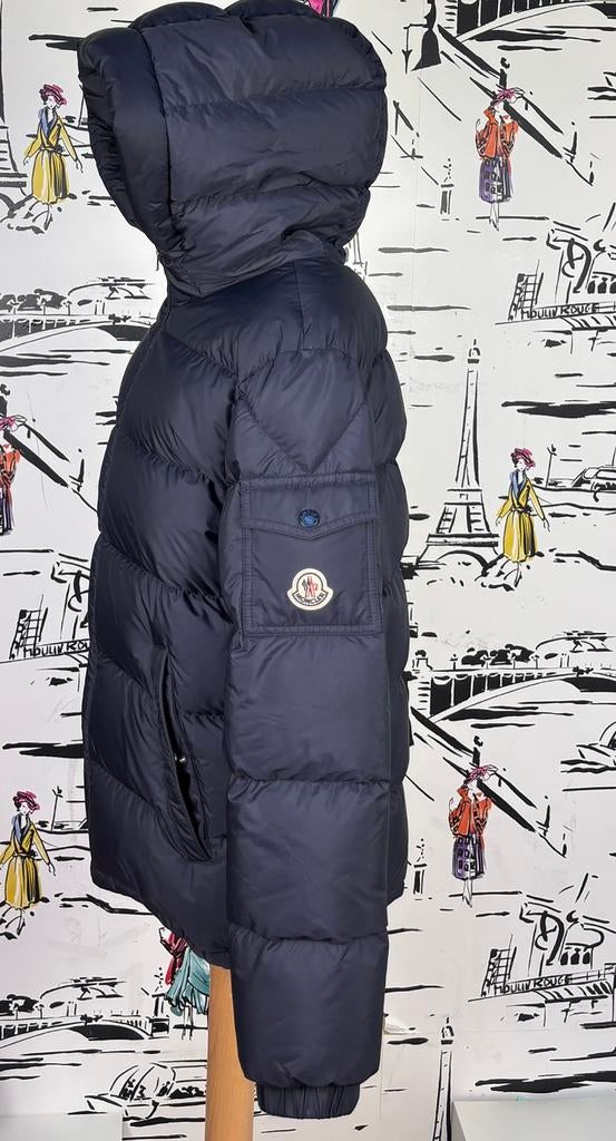 Moncler Eranu winterjas maat 14 huidige collectie (795 euro), Kinderen en Baby's, Kinderkleding | Maat 164, Moncler EU, Verzenden