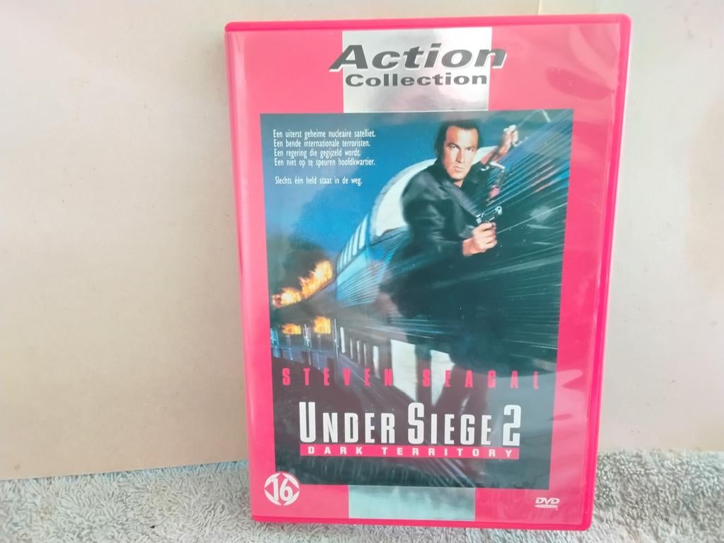 UNDER  SIEGE  2   STEVEN  SEAGAL, Vanaf 16 jaar, Ophalen of Verzenden, Zo goed als nieuw
