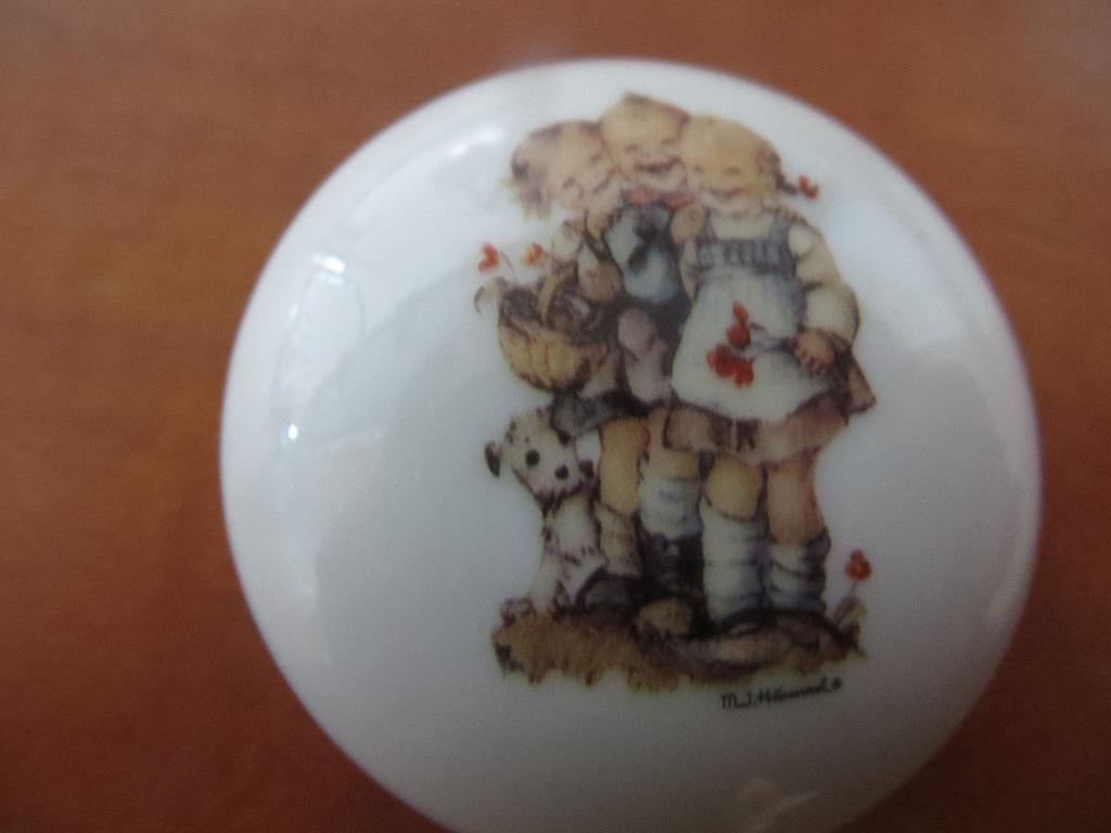 Pillendoosjes Hummel, Antiek en Kunst, Curiosa en Brocante, Ophalen