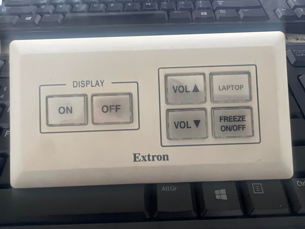 Extron MLC 55 RS EU bedieningspaneel, Audio, Tv en Foto, Beamer-accessoires, Ophalen of Verzenden, Gebruikt, Beamerafstandsbediening