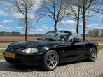 Mazda MX5 NB met hardtop, Achterwielaandrijving, Zwart, 4 cilinders, Cabriolet