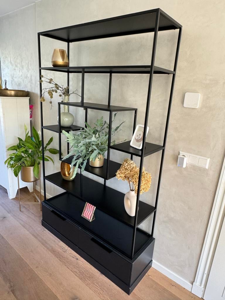 Woood Zwarte Metalen Kast met 2 Lades - Eyecatcher, Ophalen, Zo goed als nieuw