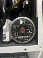 Upro 15-55 cv pomp uit nefit proline bosch grundfos, Ophalen of Verzenden, Zo goed als nieuw