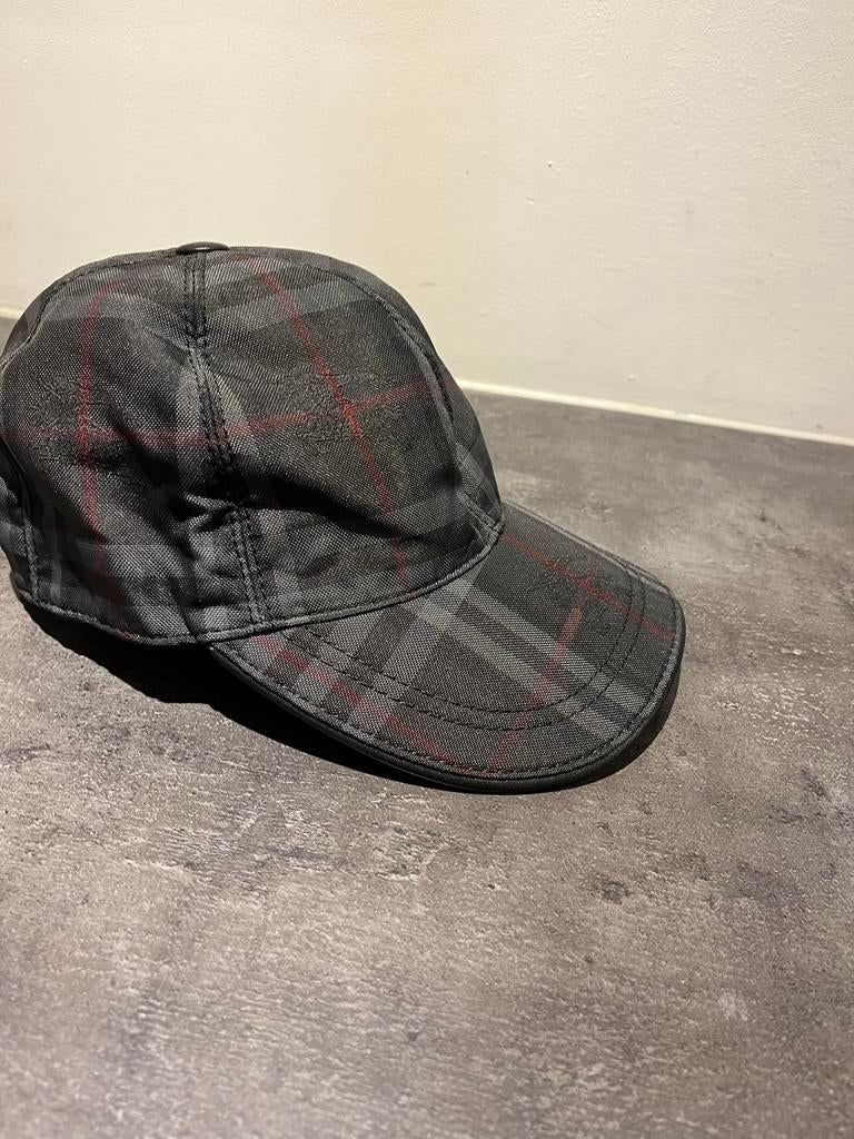 Burberry pet zwart geruit - Waterafstotend maat M, Kleding | Heren, Hoeden en Petten, Ophalen of Verzenden, Zo goed als nieuw