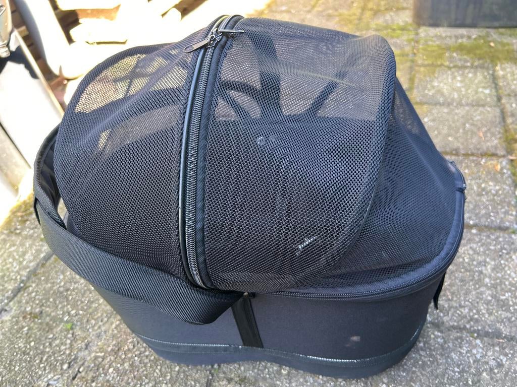 Honden fietsmand., Ophalen, Zo goed als nieuw