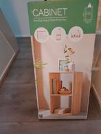 Houten kastje met twee vakken, Ophalen