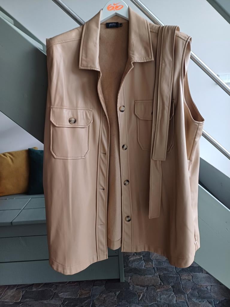 Yesta gilet mt 3 54/56 lederlook nieuw, Ophalen of Verzenden, Nieuw, Zwart, Jas of Mantel