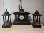 Manteklok pendule met 2 zuilen datering 1880 zware klok, Ophalen