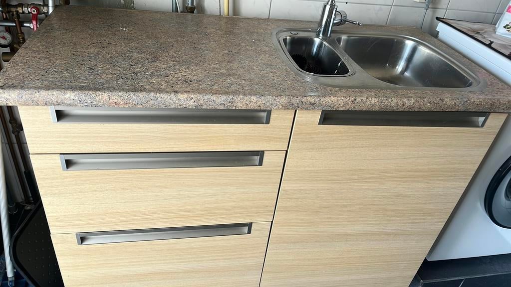 Keukenblok zonder kraan, Huis en Inrichting, Keuken | Keukenelementen, Ophalen of Verzenden, Gebruikt, 50 tot 75 cm, Minder dan 100 cm