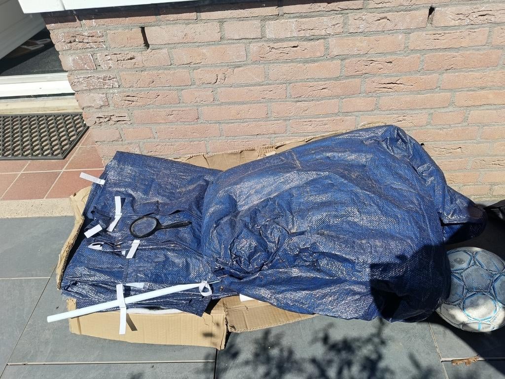Blauwe partytent 6x3 meter (1 stok kapot), Ophalen of Verzenden, Gebruikt, Minder dan 5 meter