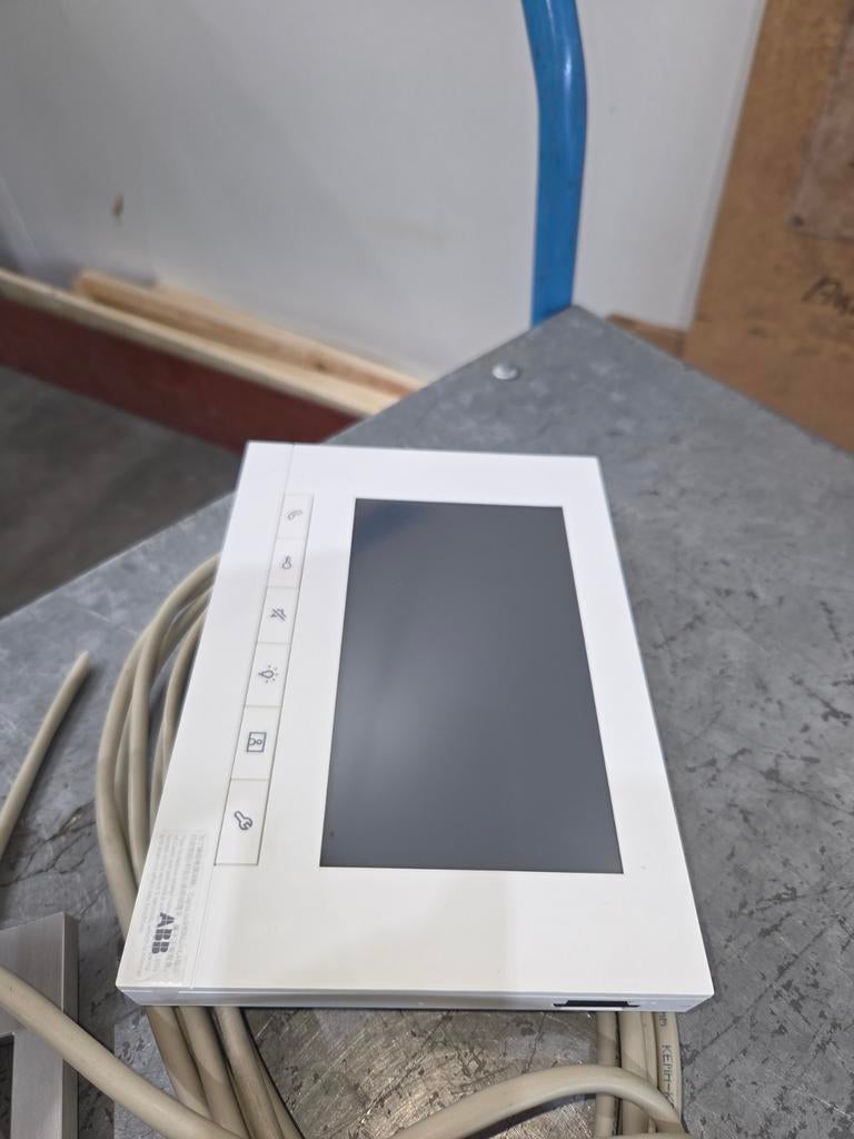 Busch  Jaeger 83220 AP-6240 videodeurstation, Ophalen of Verzenden, Gebruikt, Stopcontact