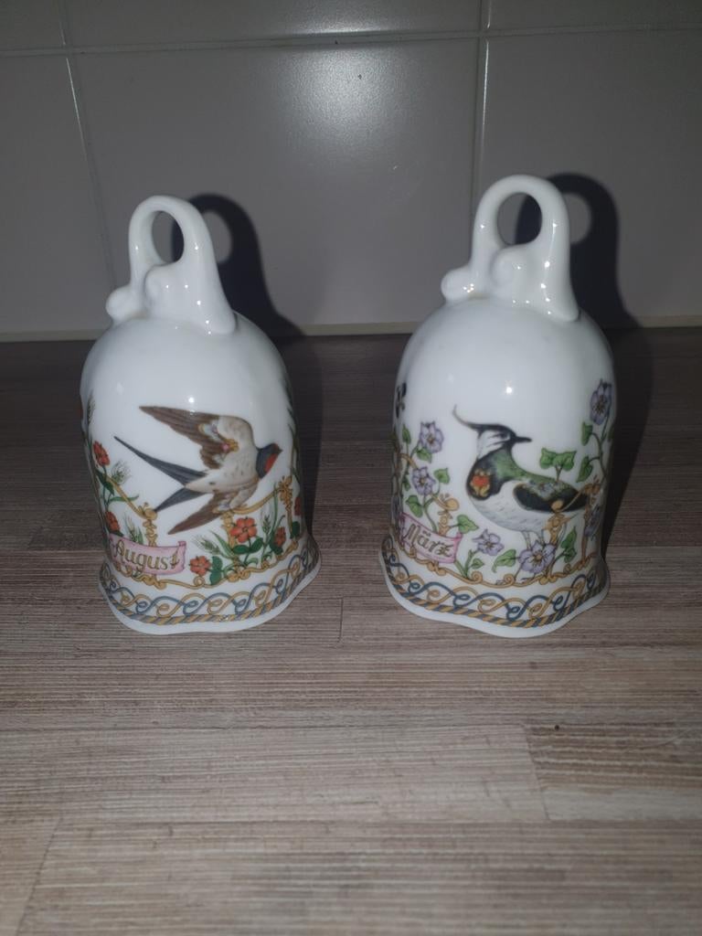 2 Hutschenreuther porseleinen bellen - Augustus & Maart, Ophalen of Verzenden