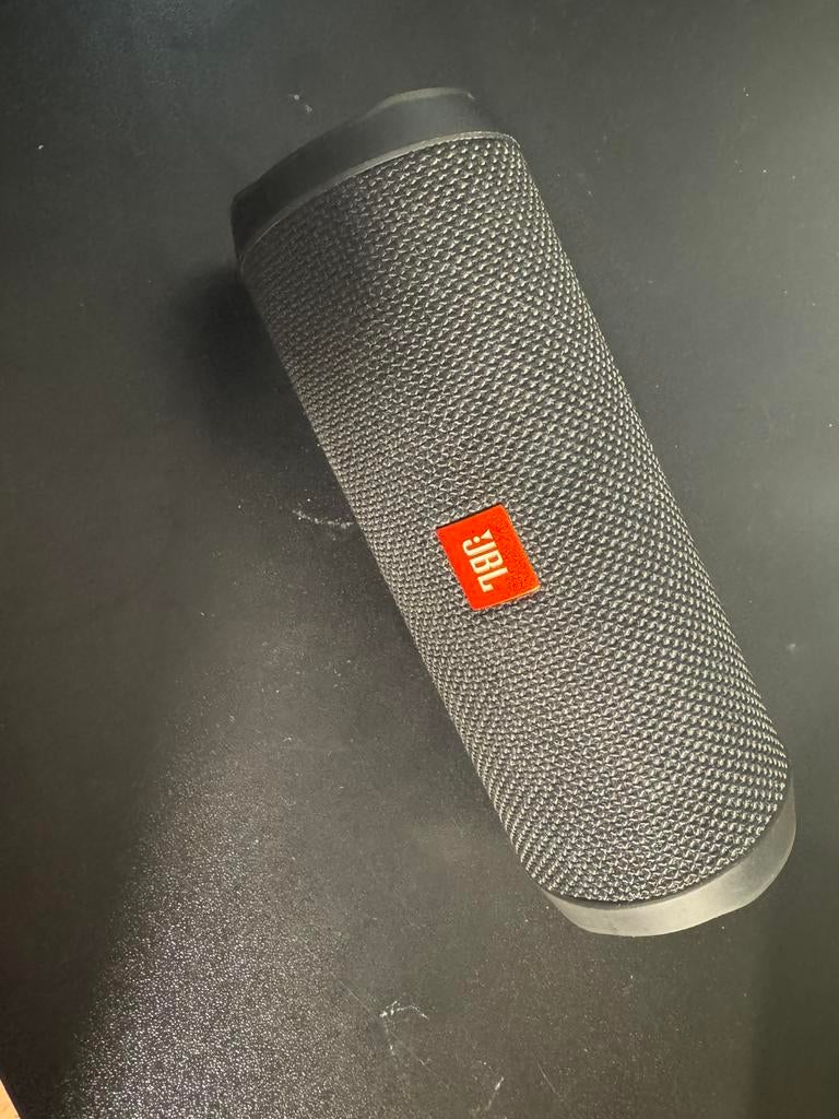 JBL Speaker essiantal, Audio, Tv en Foto, Luidsprekers, JBL, Overige typen, Ophalen of Verzenden, Zo goed als nieuw