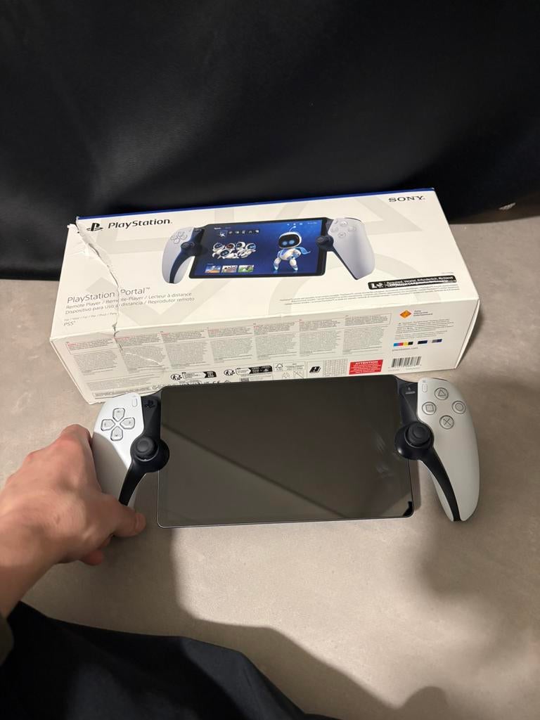 Playstation portal, Ophalen of Verzenden, Zo goed als nieuw