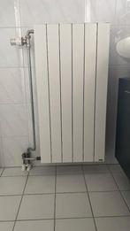 design radiatoren, merk Vasco, Doe-het-zelf en Verbouw, Verwarming en Radiatoren, Ophalen, Radiator, Minder dan 60 cm, Zo goed als nieuw