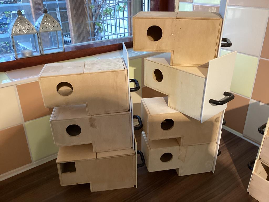 Heesakkers broedhokjes 7x, Ophalen, Gebruikt