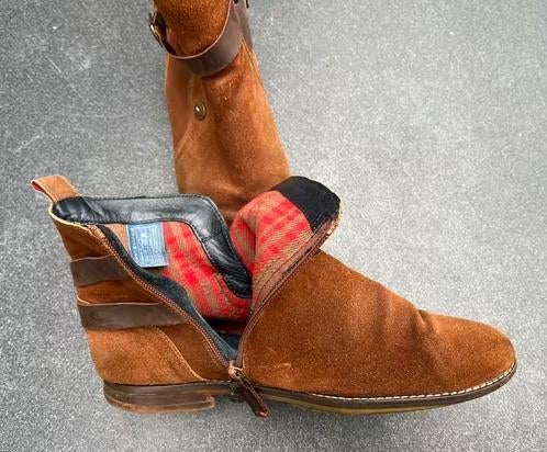 Tommy Hilfiger bruine laarzen maat 42, Bruin, Lage of Enkellaarzen, Ophalen of Verzenden, Zo goed als nieuw