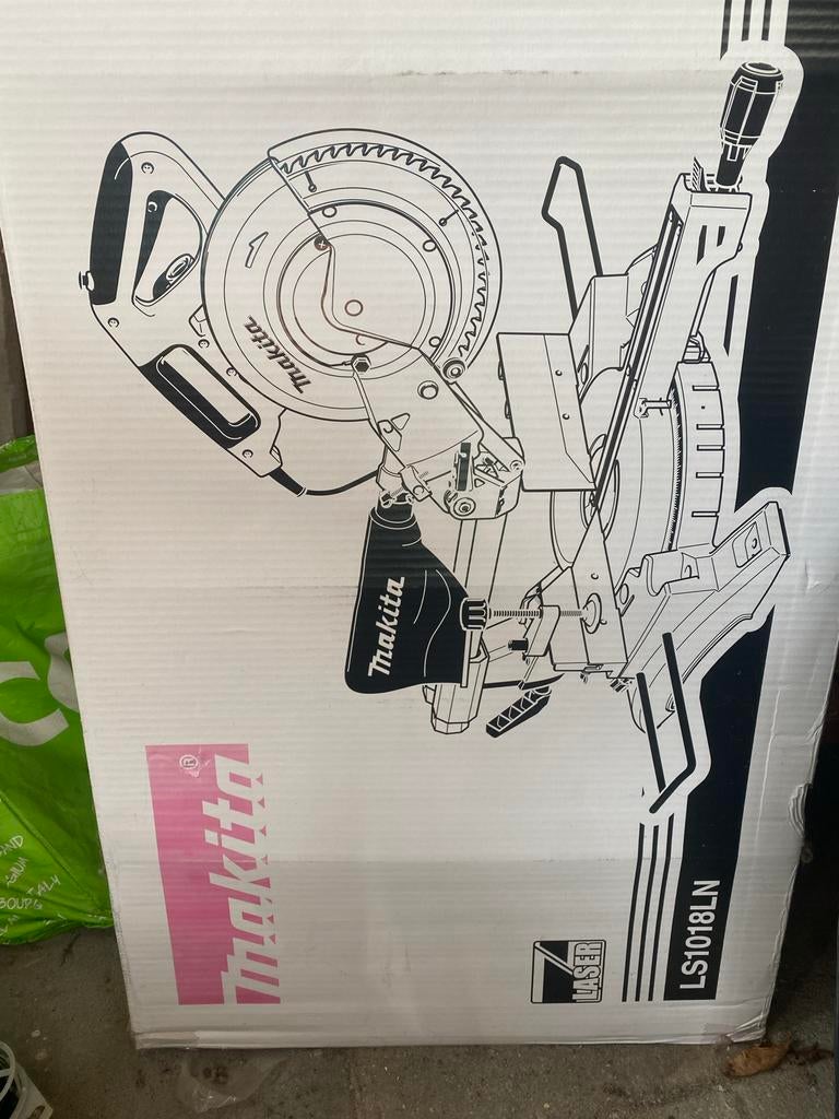 Makita LS1018LN Afkortzaag - Nieuw in doos - VERKOCHT, Doe-het-zelf en Verbouw, Gereedschap | Zaagmachines, Ophalen, 70 mm of meer