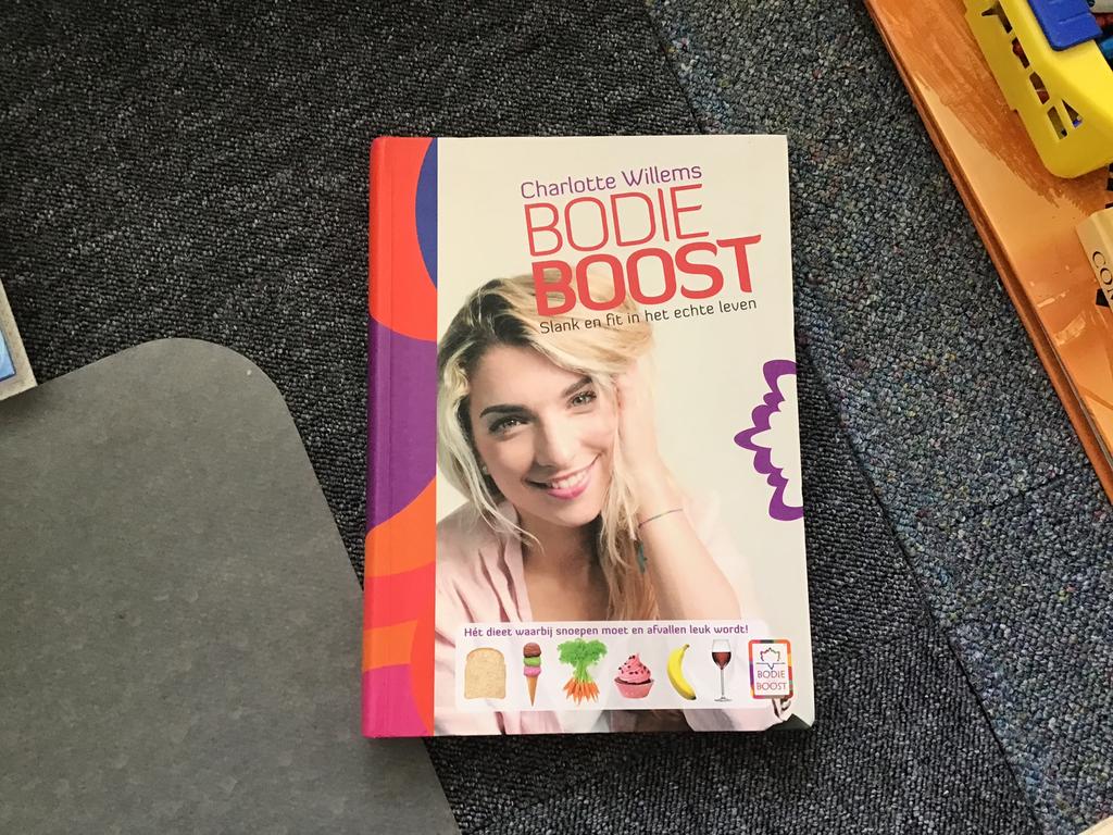 Charlotte Willems - Bodieboost, Ophalen of Verzenden, Zo goed als nieuw, Charlotte Willems